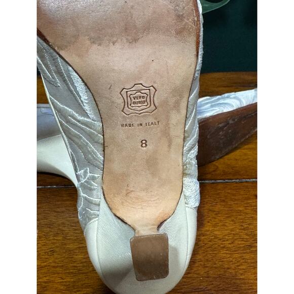 Vintage Donna Karan heels size 8 - Picture 6 of 7